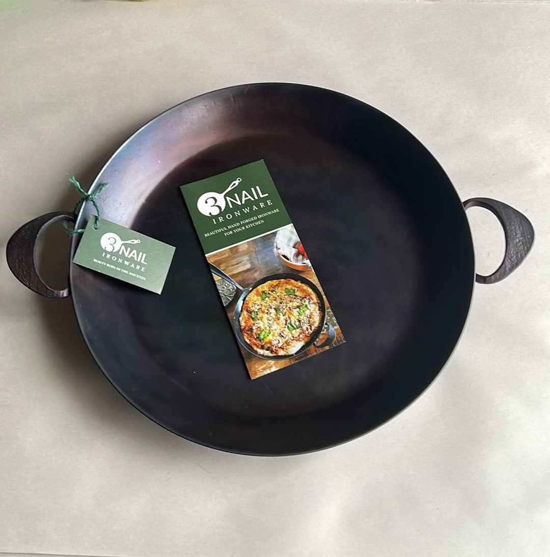 Campfire Comals — Hand-Forged Carbon-Steel Griddles for Open-Fire Cooking