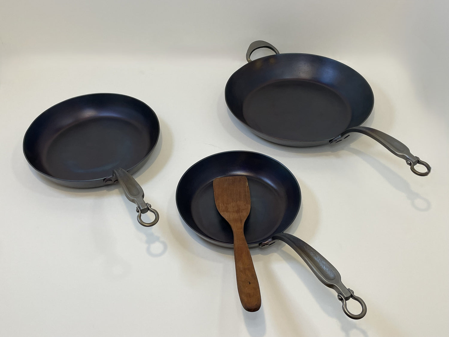 Deep Skillets — Hand-Forged Carbon-Steel One-Pan Workhorses