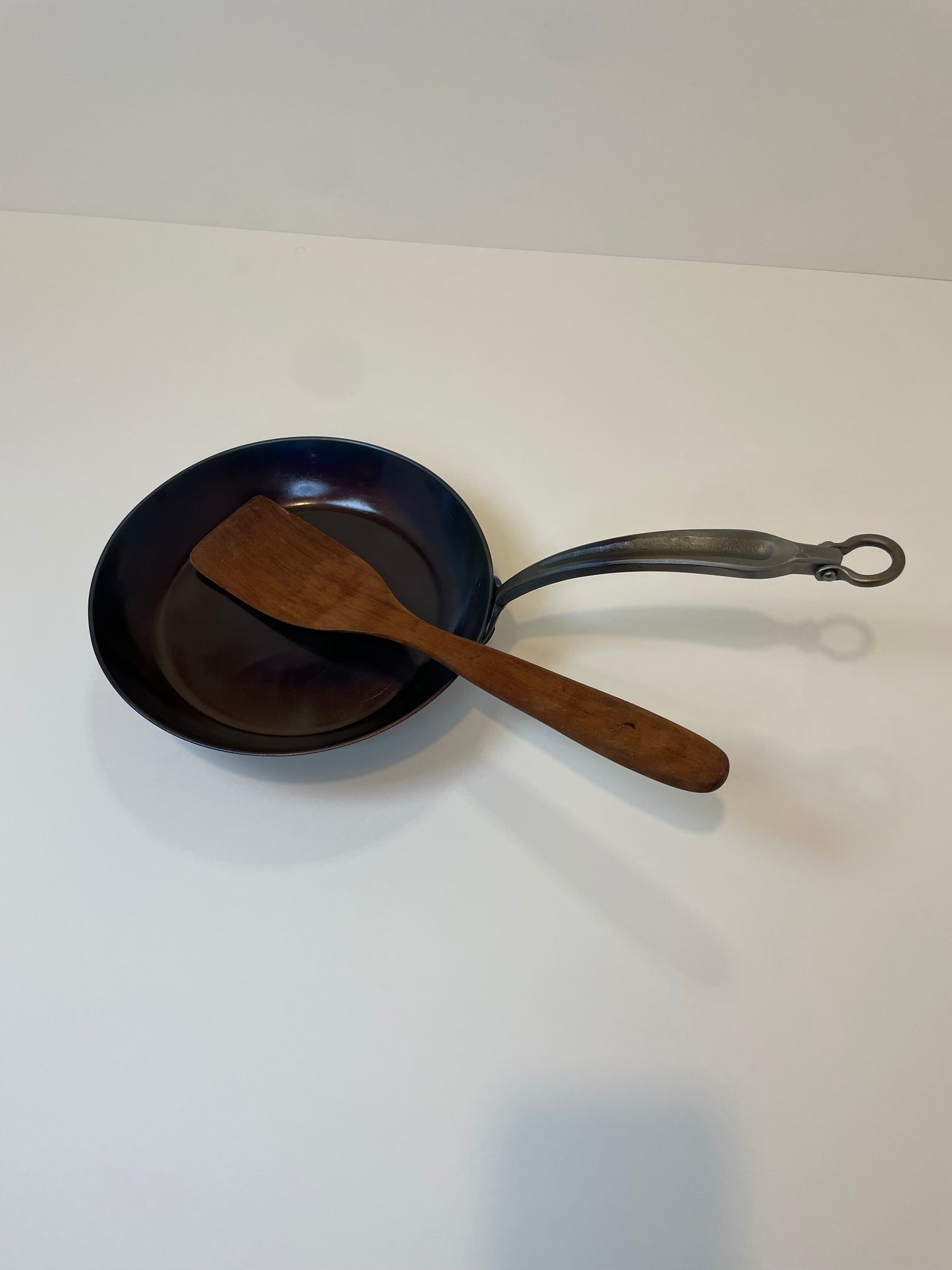Hand-Forged Deep Skillet